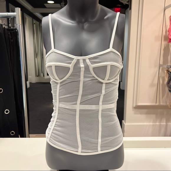 Tops - White top